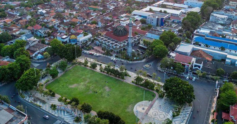 Facebook.com/Jendelajateng